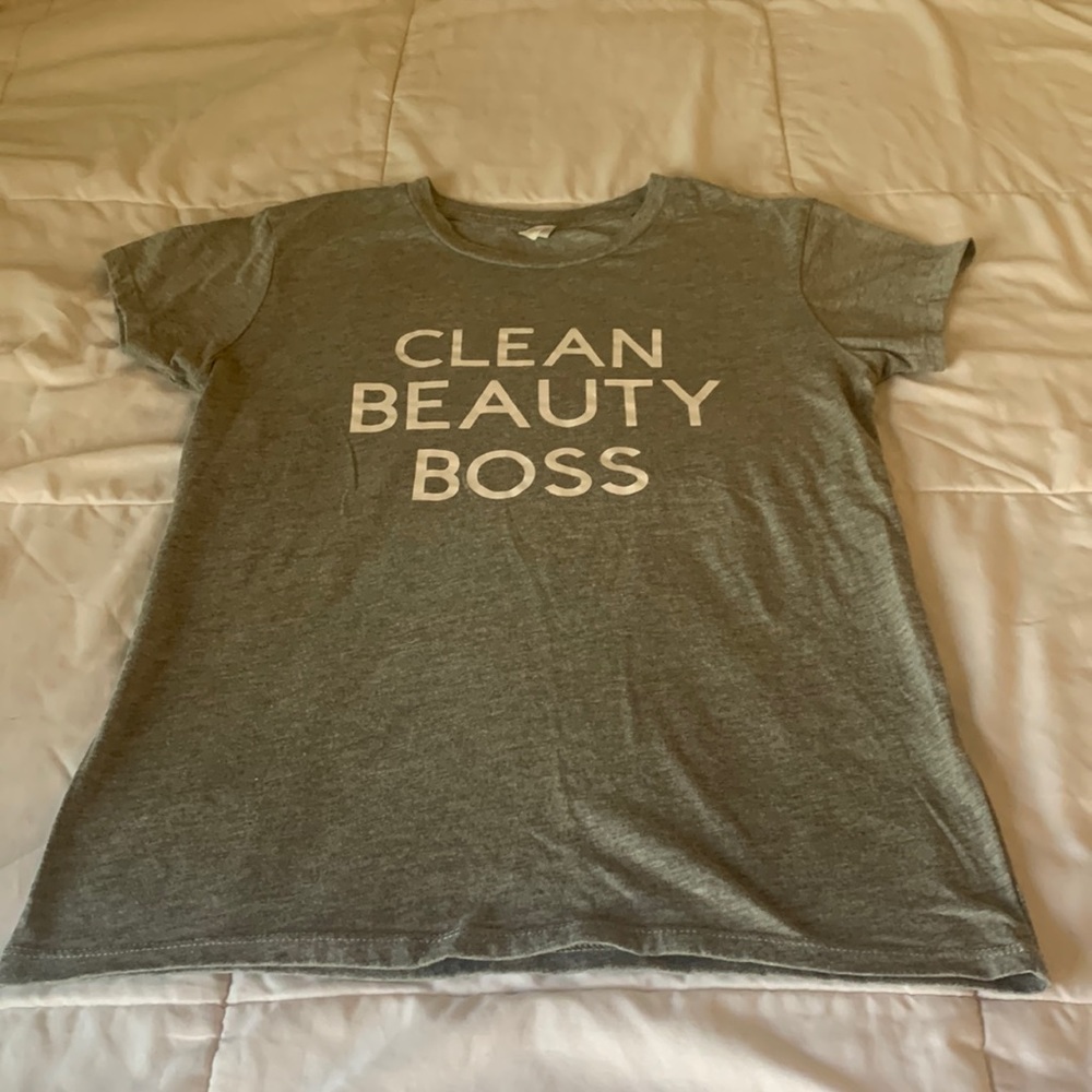 “CLEAN BEAUTY BOSS” grey Alternative Apparel t-shirt